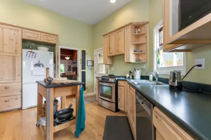 Kitchen Photo of 690 Fraser Avenue, Hope, BC