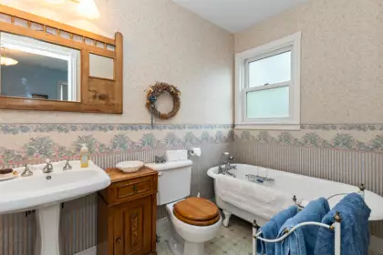 Laundry Room Photo of 690 Fraser Avenue, Hope, BC