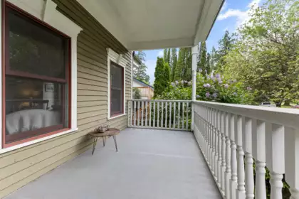 Outdoor Kitchen Photo of 690 Fraser Avenue, Hope, BC