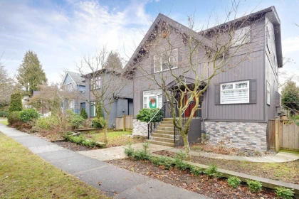 4318 W 11th Avenue, Vancouver, BC