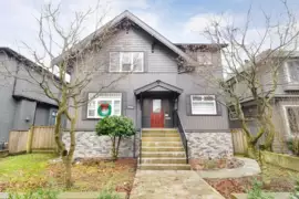 4318 W 11th Avenue, Vancouver, BC