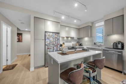 702 8725 University Crescent, Burnaby, BC