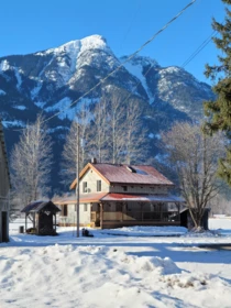 Primary Bathroom Photo of 8687 Pemberton Meadows, Pemberton, BC