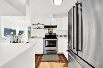 Pantry Photo of 107 15501 89a Avenue, Surrey, BC