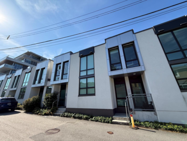 4916 Cambie Street, Vancouver, BC, Vancouver — Townhouse for sale