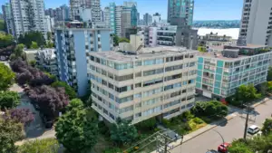 301 1050 Chilco Street, Vancouver, BC
