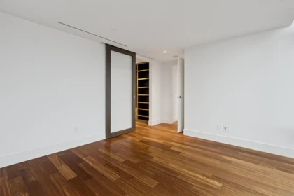 Loft / Bonus Room Photo of 2702 667 Howe Street, Vancouver, BC