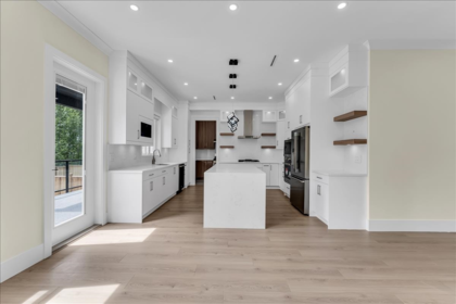 Kitchen Island Photo of 16192 78 Avenue, Surrey, BC