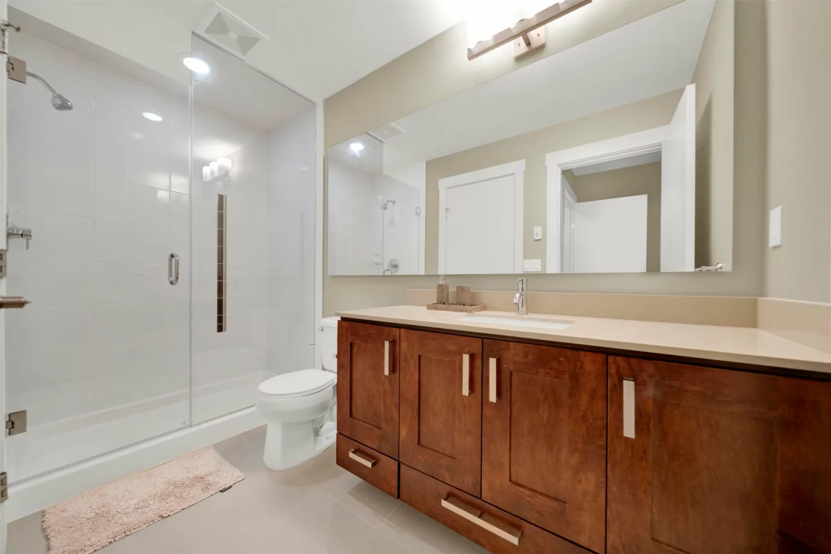 Basement Recreation Room Photo of 8 2603 162 Street, Surrey, BC