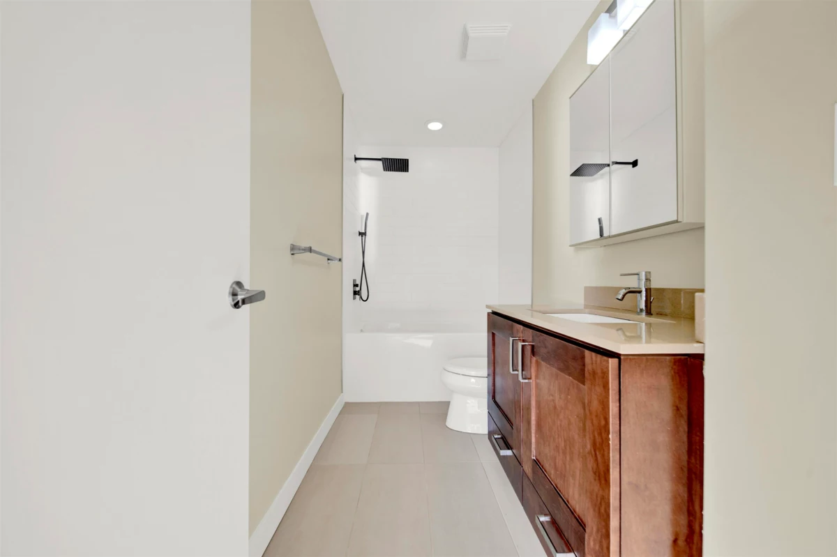 Guest Bathroom Photo of 8 2603 162 Street, Surrey, BC
