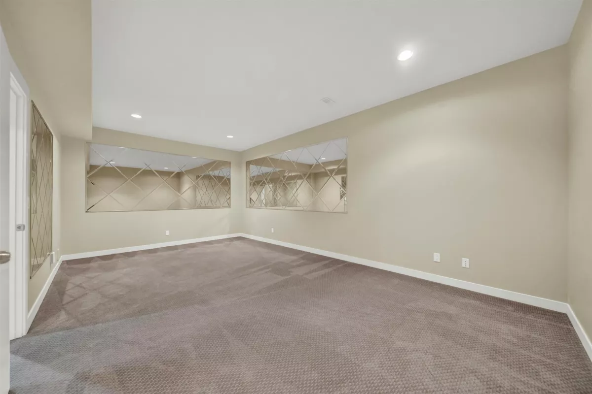 Laundry Room Photo of 8 2603 162 Street, Surrey, BC