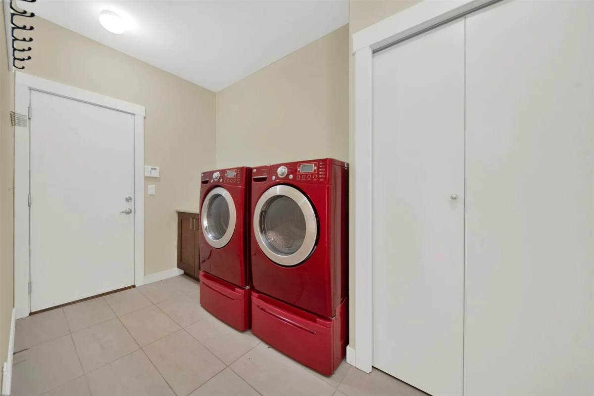 Mudroom Photo of 8 2603 162 Street, Surrey, BC