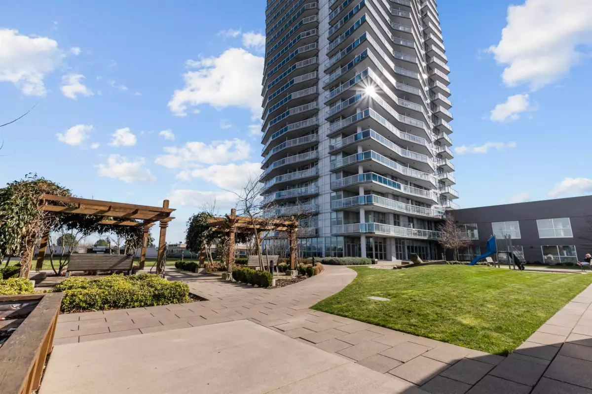 Hallway Photo of 506 11967 80 Avenue, Delta, BC