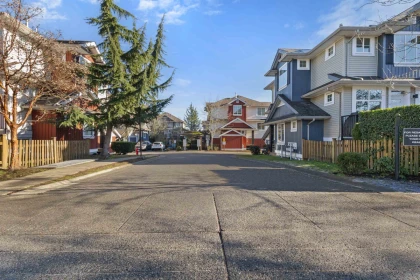 Backyard Photo of 11 6956 193 Street, Surrey, BC