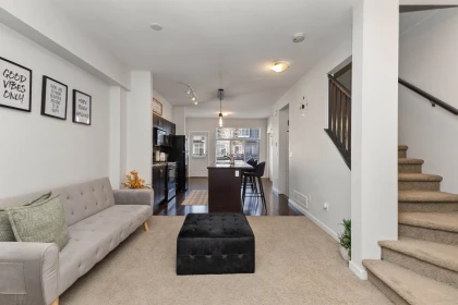 11 6956 193 Street, Surrey, BC, Surrey — Townhouse for sale