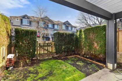 Garden / Landscaping Photo of 11 6956 193 Street, Surrey, BC