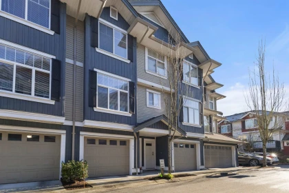 Hot Tub / Spa Photo of 11 6956 193 Street, Surrey, BC