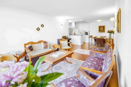 306 2020 Fullerton Avenue, North Vancouver, BC