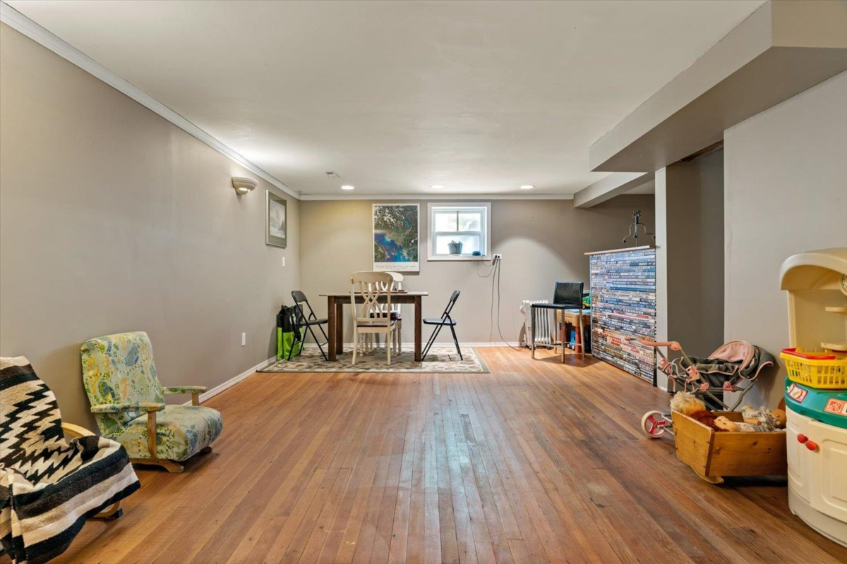 Outdoor Patio Photo of 32485 Mcrae Avenue, Mission, BC