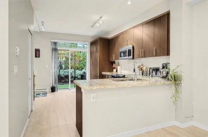 Breakfast Nook Photo of 8 14888 62 Avenue, Surrey, BC