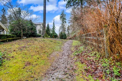 Hallway Photo of 8 14888 62 Avenue, Surrey, BC