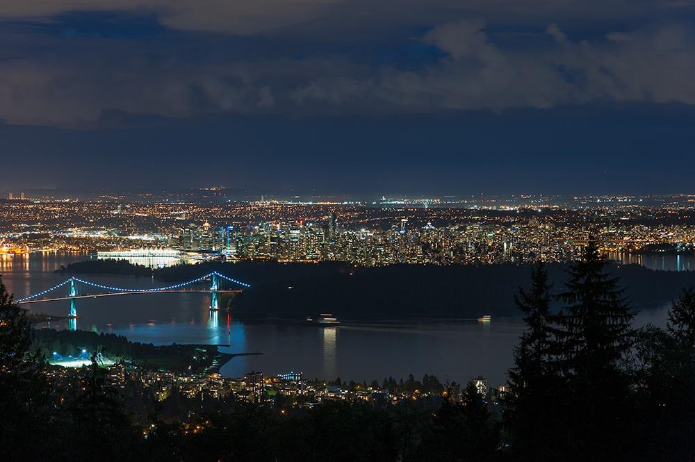 Dining Area Photo of 2307 Kadlec Court, West Vancouver, BC