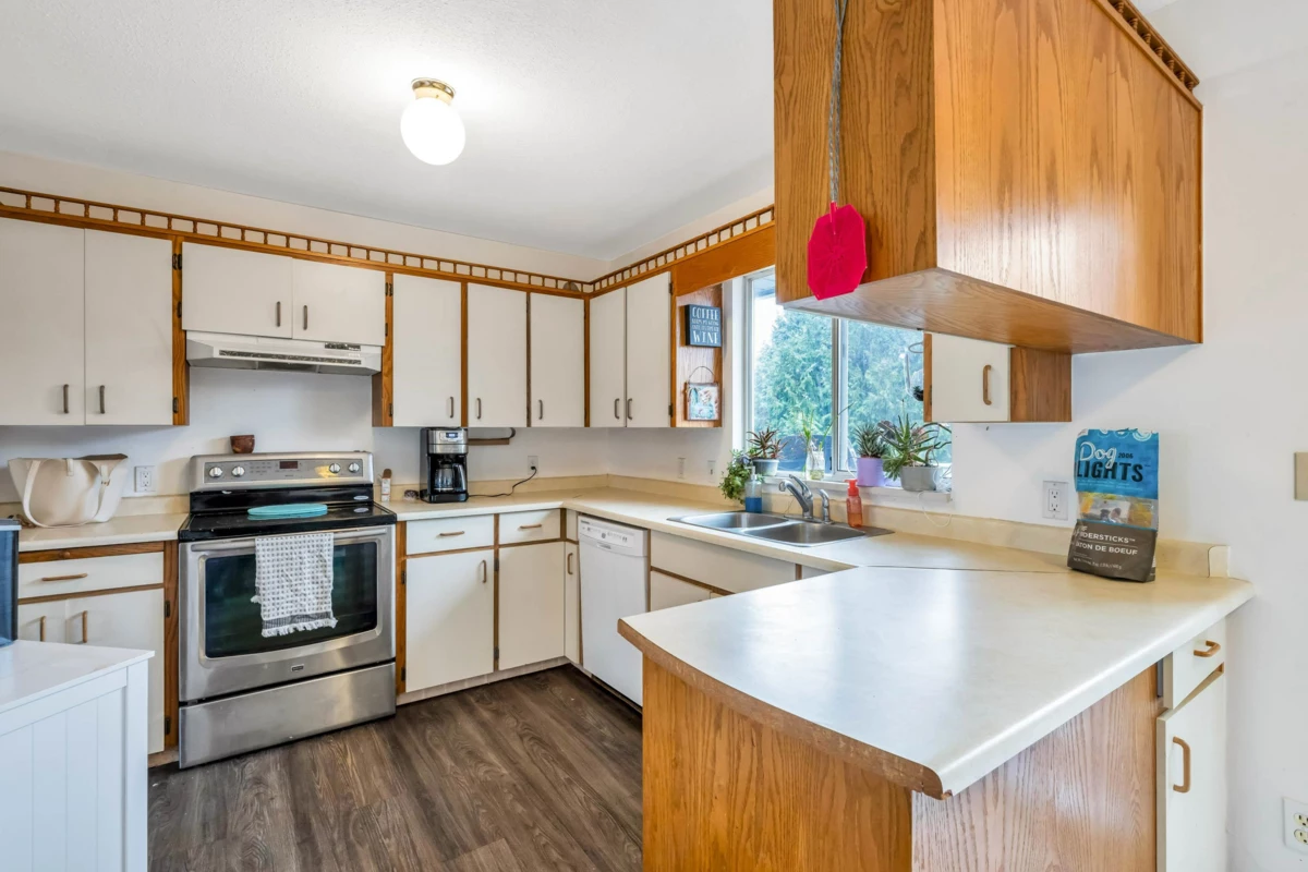 Bedroom 2 Photo of 26626 30a Avenue, Langley, BC