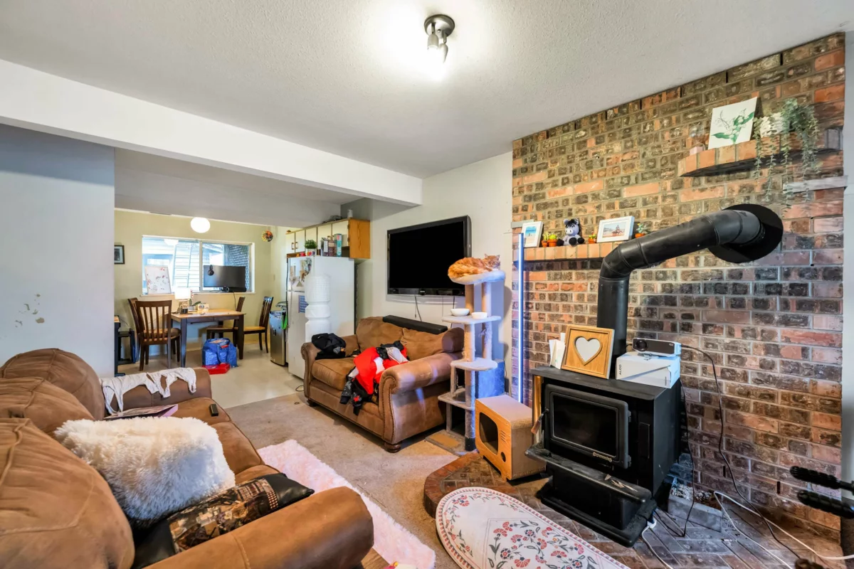 Hallway Photo of 26626 30a Avenue, Langley, BC