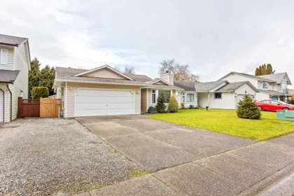 11915 237a Street, Maple Ridge, BC