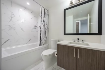 Walk-In Closet Photo of 618 13350 Central Avenue, Surrey, BC