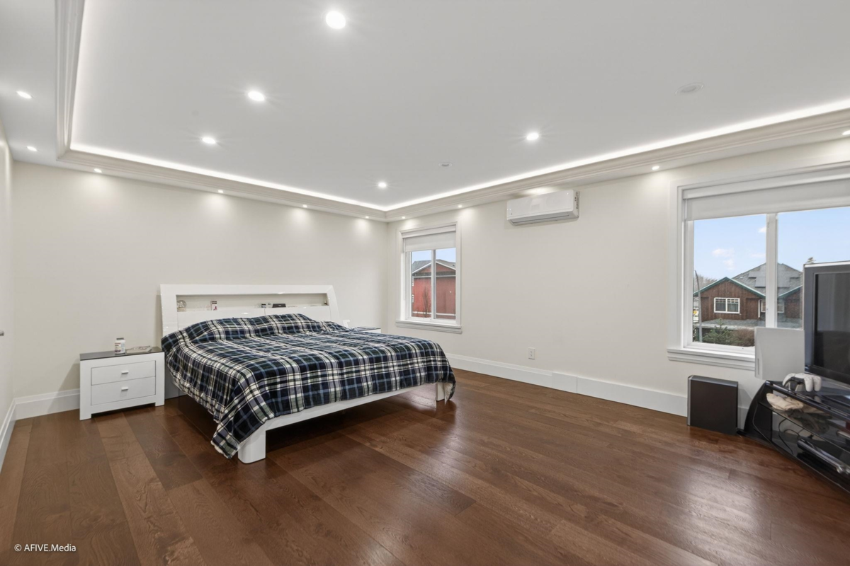 Basement Recreation Room Photo of 2964 Bergman Street, Abbotsford, BC