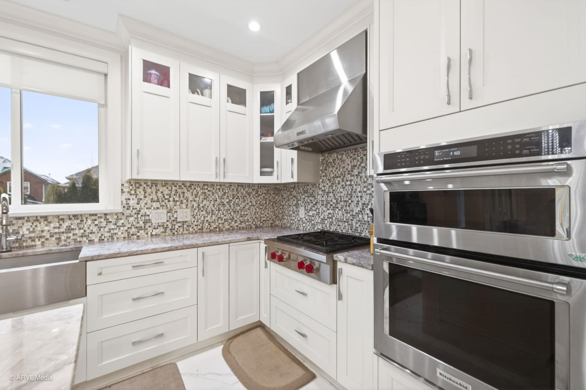 Breakfast Nook Photo of 2964 Bergman Street, Abbotsford, BC