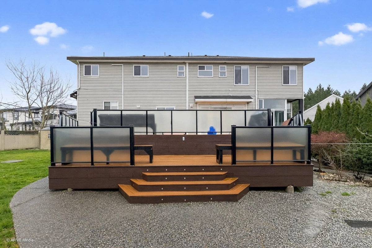 Hot Tub / Spa Photo of 2964 Bergman Street, Abbotsford, BC