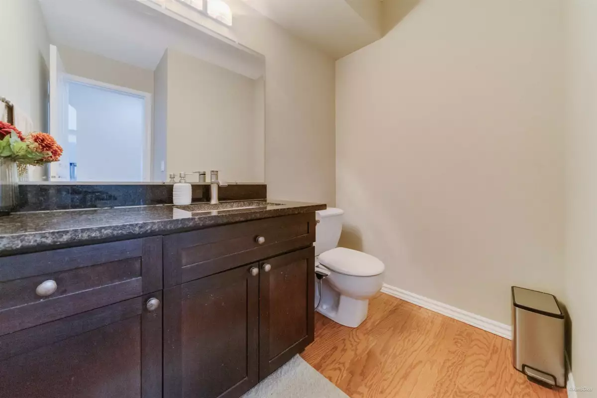 Kitchen Photo of 73 9045 Walnut Grove Drive, Langley, BC