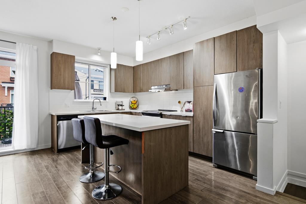 Pantry Photo of 10 10735 84 Avenue, Delta, BC