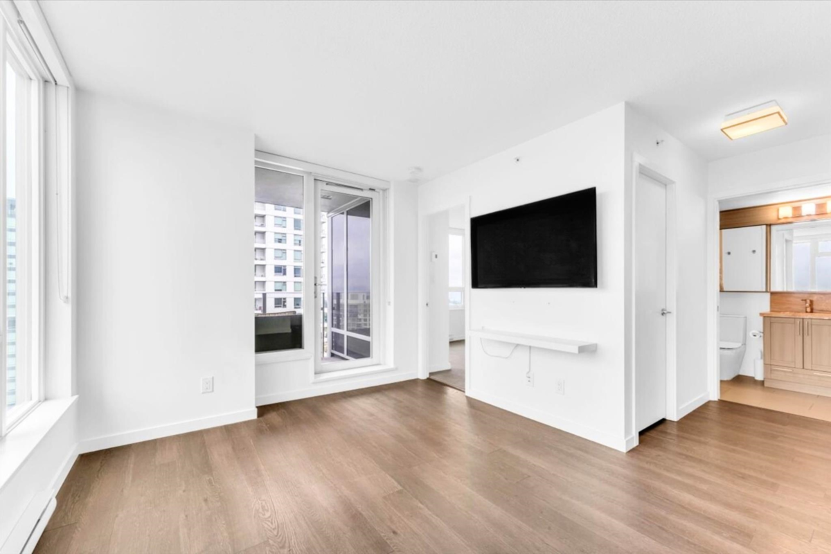 Living Room Photo of 2502 5665 Boundary Road, Vancouver, BC