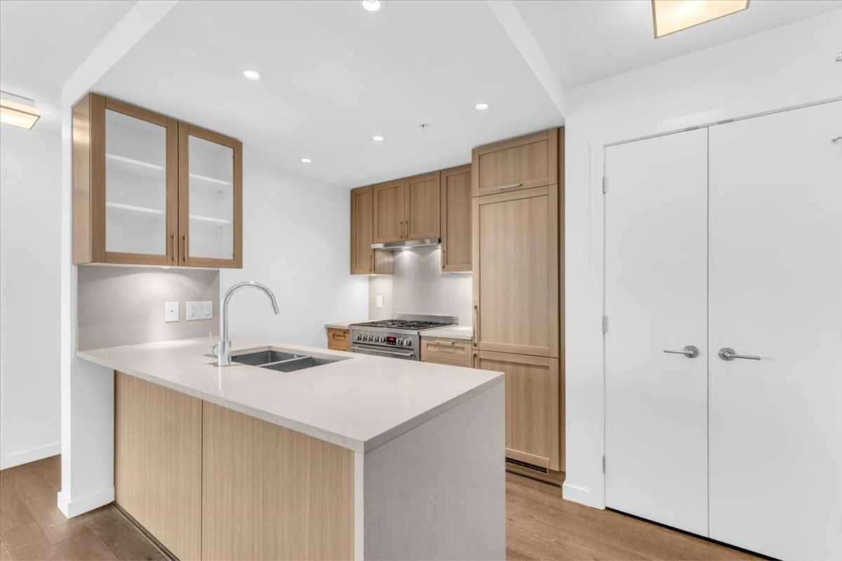 Primary Bedroom Photo of 2502 5665 Boundary Road, Vancouver, BC