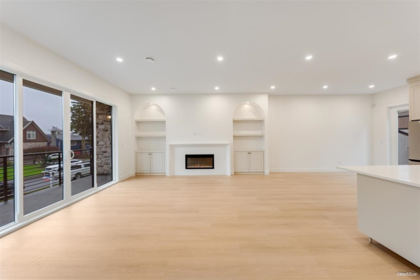 Breakfast Nook Photo of 102 9727 129a Street, Surrey, BC
