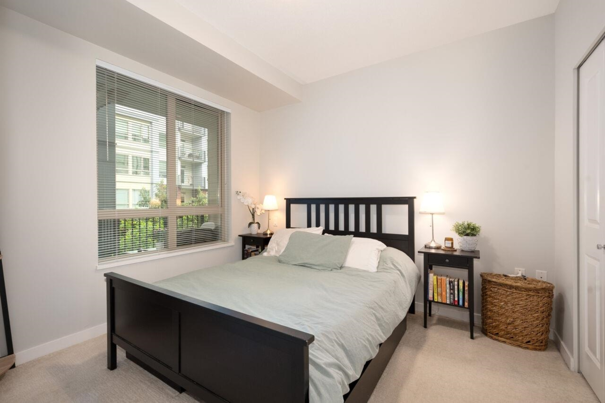 Entry Foyer Photo of 214 2651 Library Lane, North Vancouver, BC