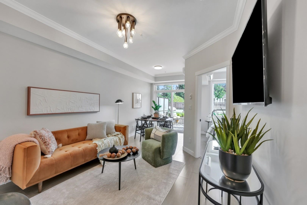 Bedroom 2 Photo of 107 12143 223 Street, Maple Ridge, BC