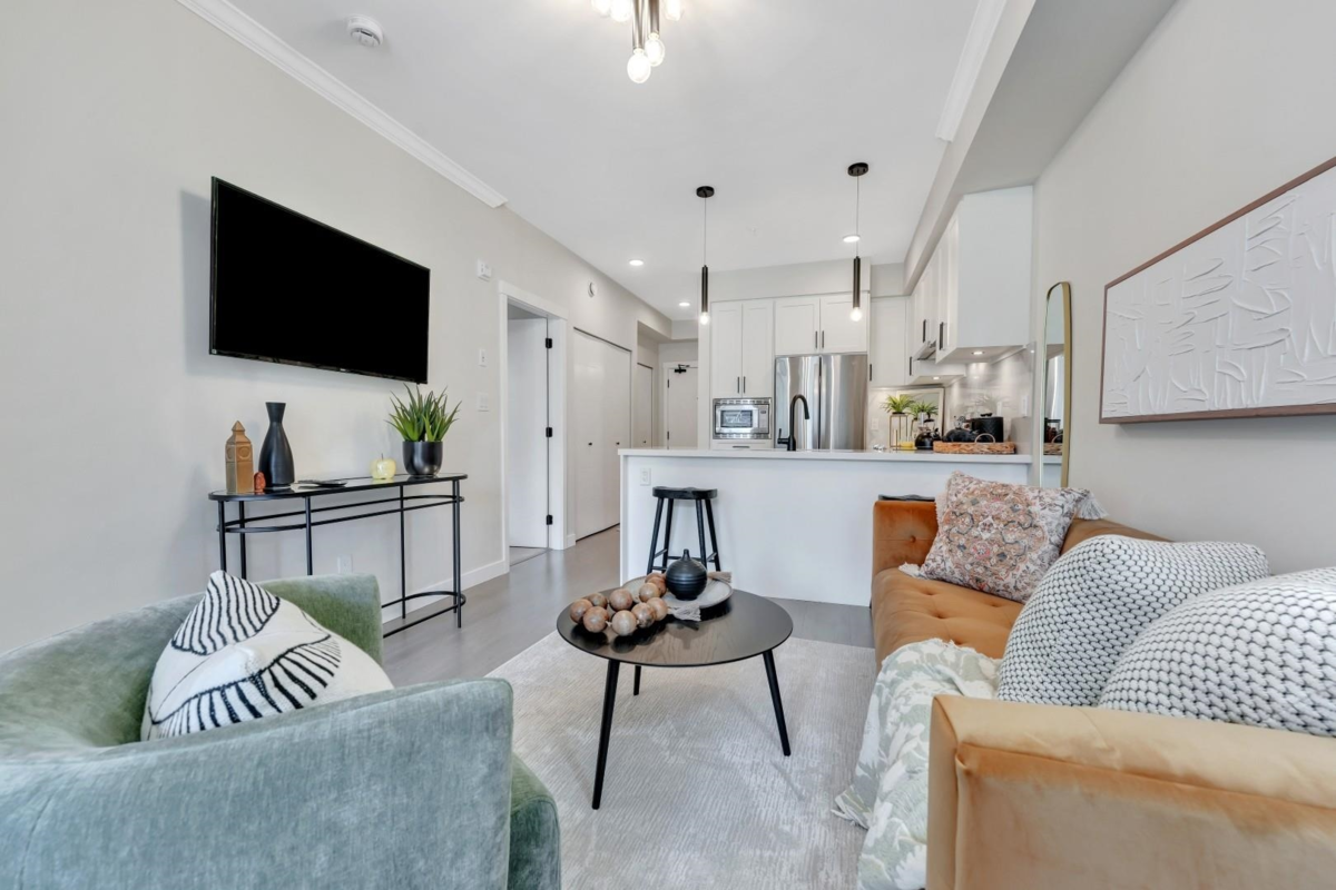 Guest Bathroom Photo of 107 12143 223 Street, Maple Ridge, BC