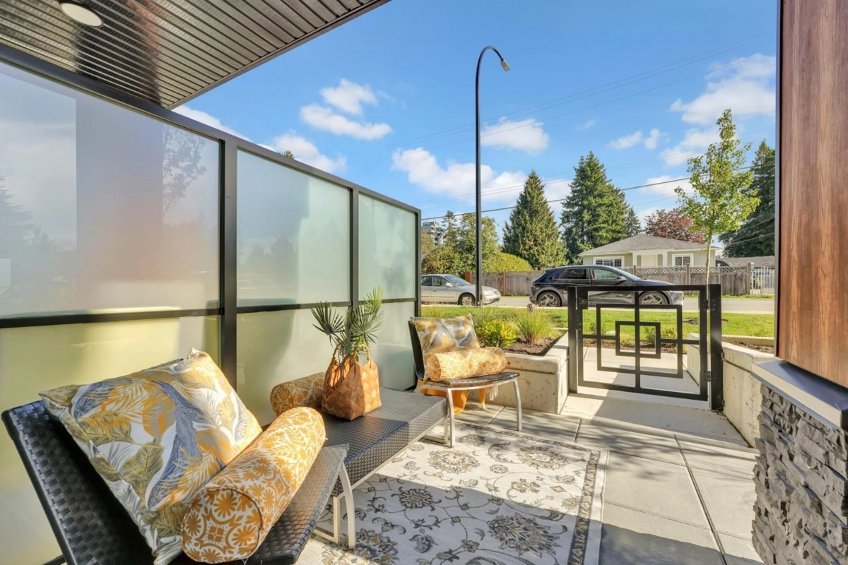 Swimming Pool Photo of 107 12143 223 Street, Maple Ridge, BC