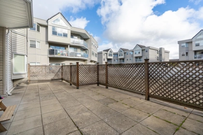 Office / Den Photo of 202 7011 Blundell Road, Richmond, BC