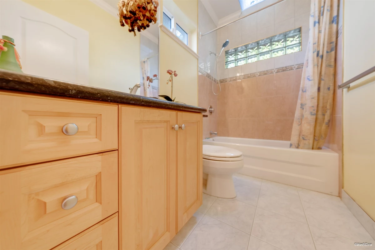 Backyard Photo of 4989 Chalet Place, North Vancouver, BC