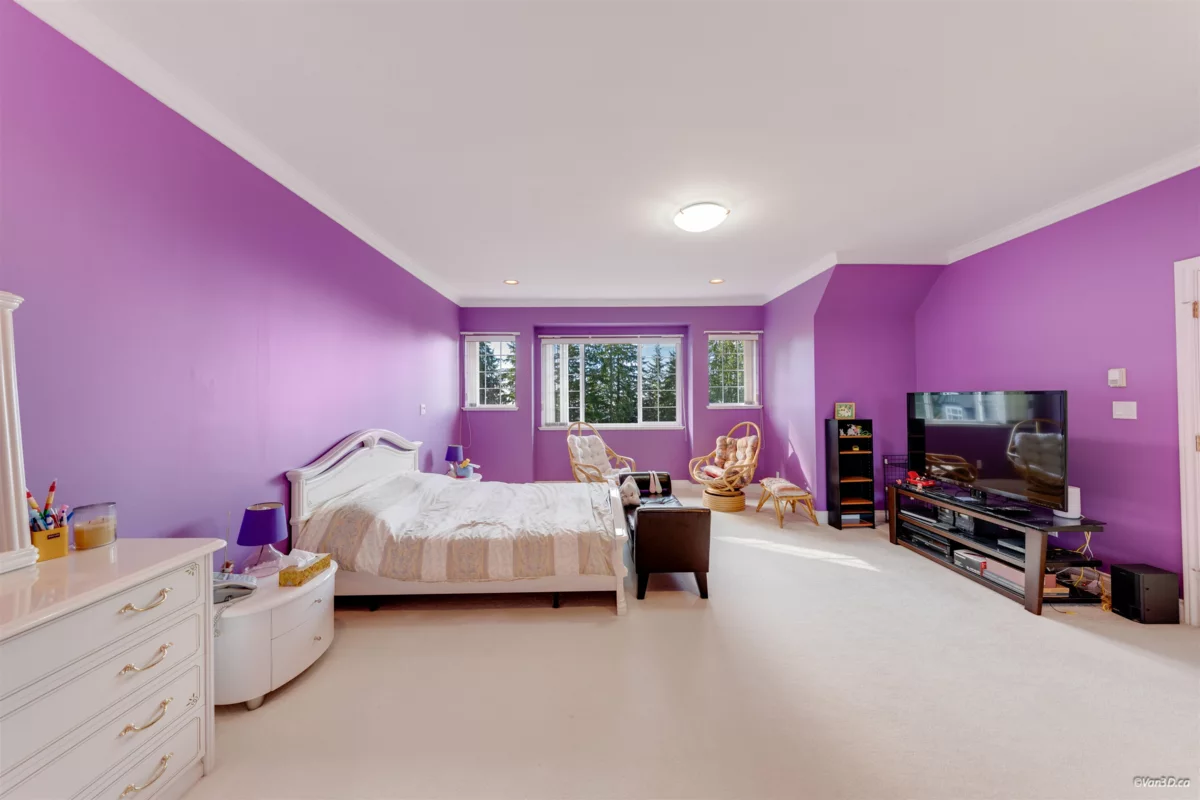 Guest Bathroom Photo of 4989 Chalet Place, North Vancouver, BC