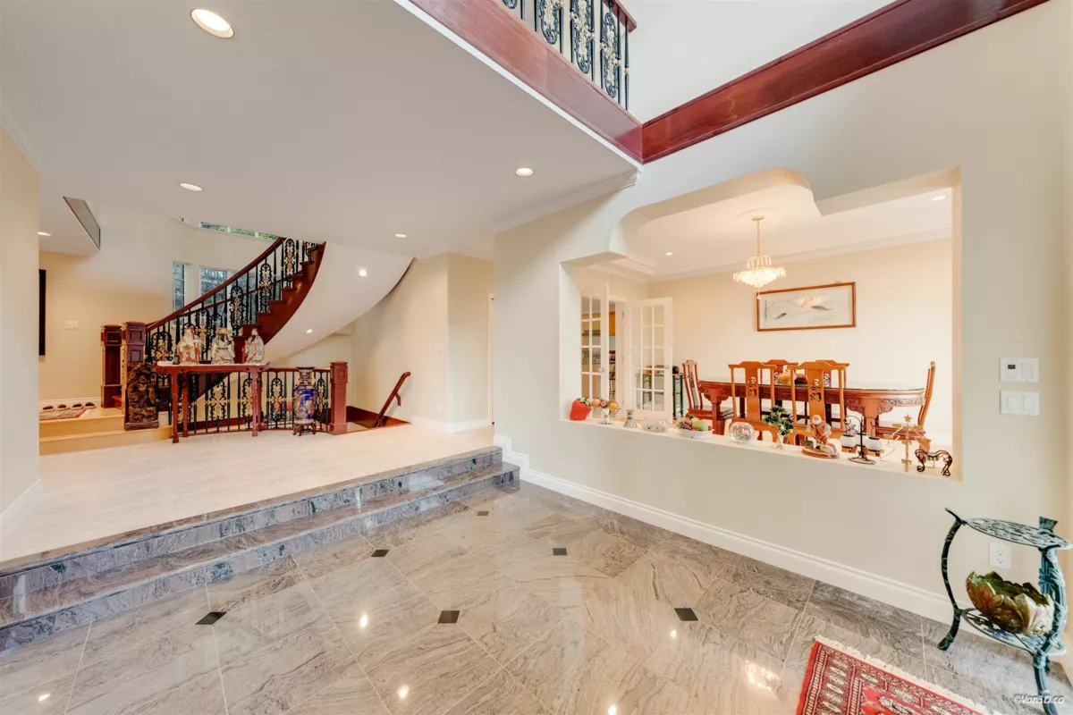 Primary Bedroom Photo of 4989 Chalet Place, North Vancouver, BC