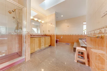 Office / Den Photo of 4989 Chalet Place, North Vancouver, BC