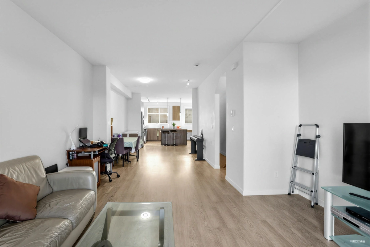 Breakfast Nook Photo of 59 8355 164 Street, Surrey, BC