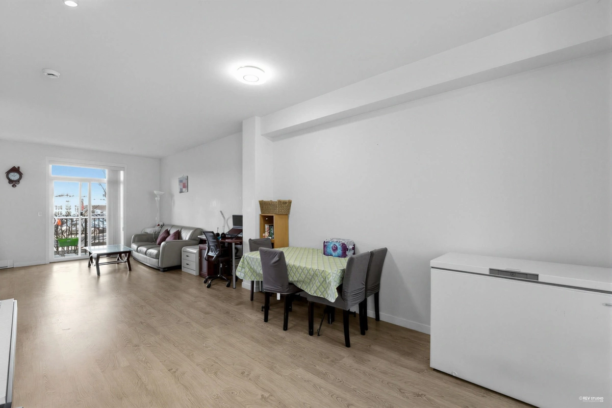 Walk-In Closet Photo of 59 8355 164 Street, Surrey, BC