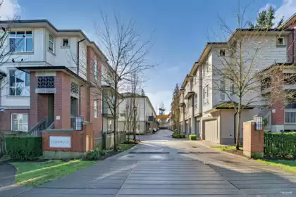 59 8355 164 Street, Surrey, BC, Fleetwood Tynehead — 3 bed townhouse for sale